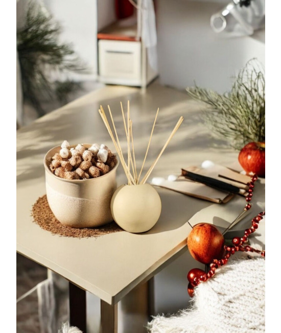 Bohemian Bliss - Küre Vazo ve Ahşap Çubuklar