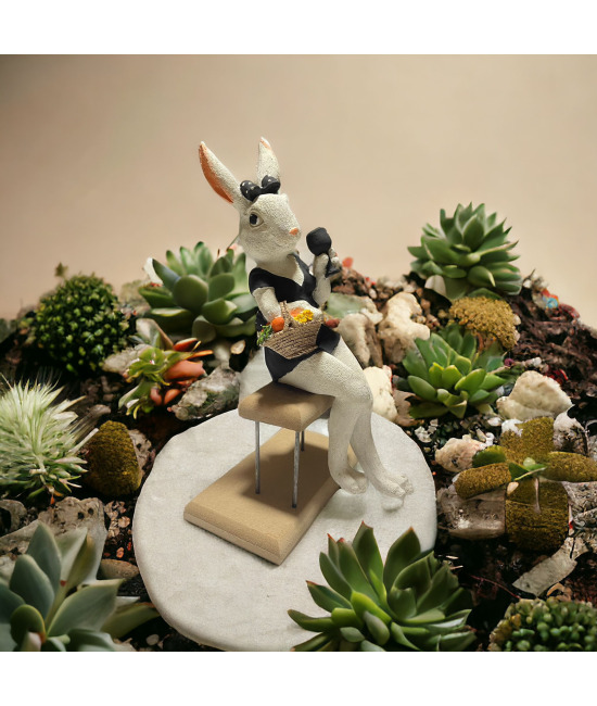 Kids Decor -  Kadın Tavşan Biblo