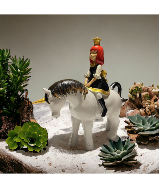 Kids Decor -  Unicorn ve Kız Biblo