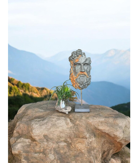 Kids Decor -  Zeus Taş ve Oksit Efekli Heykel